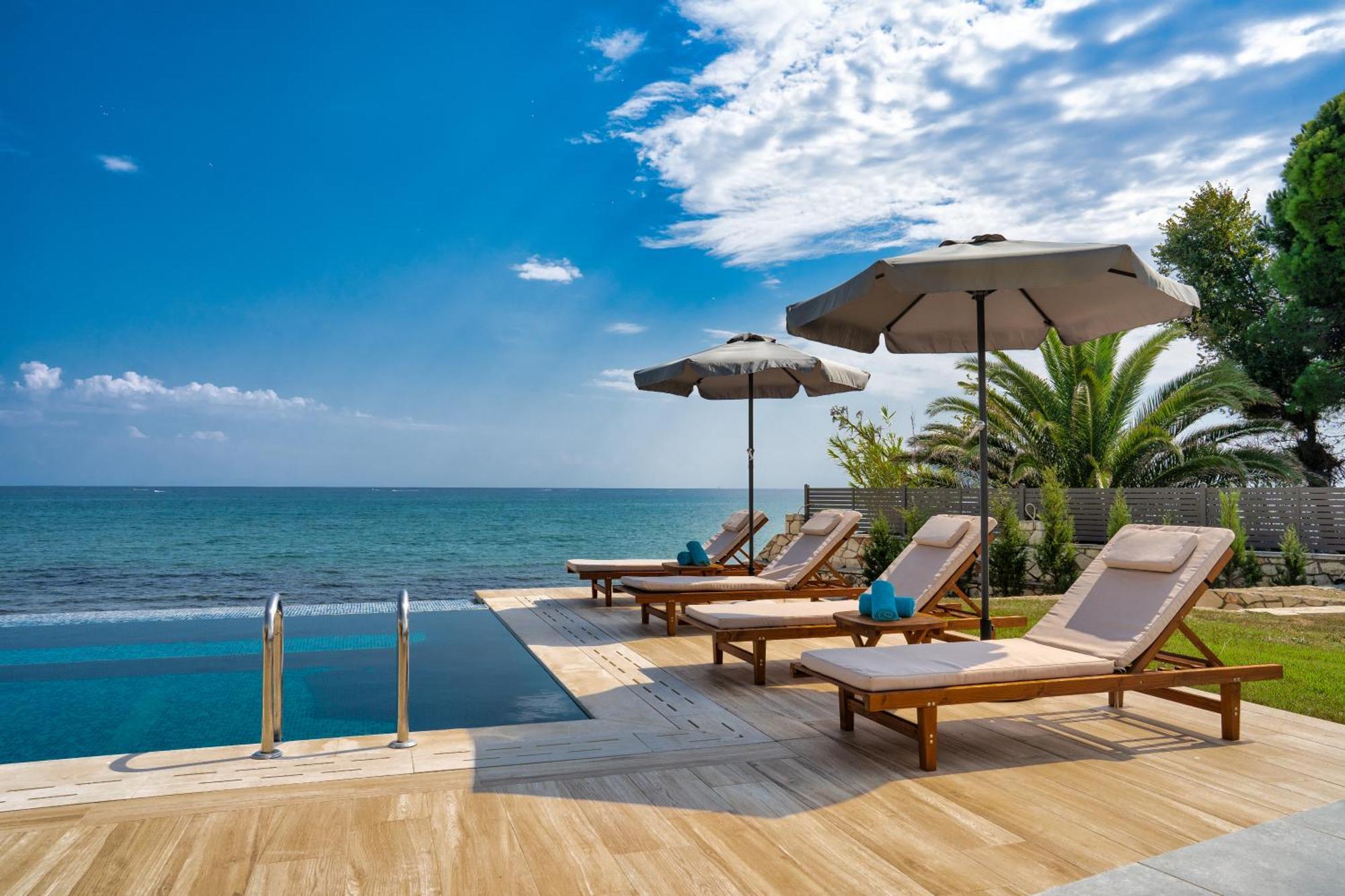 Violet Beach Front Private Villa Laganas Buitenkant foto