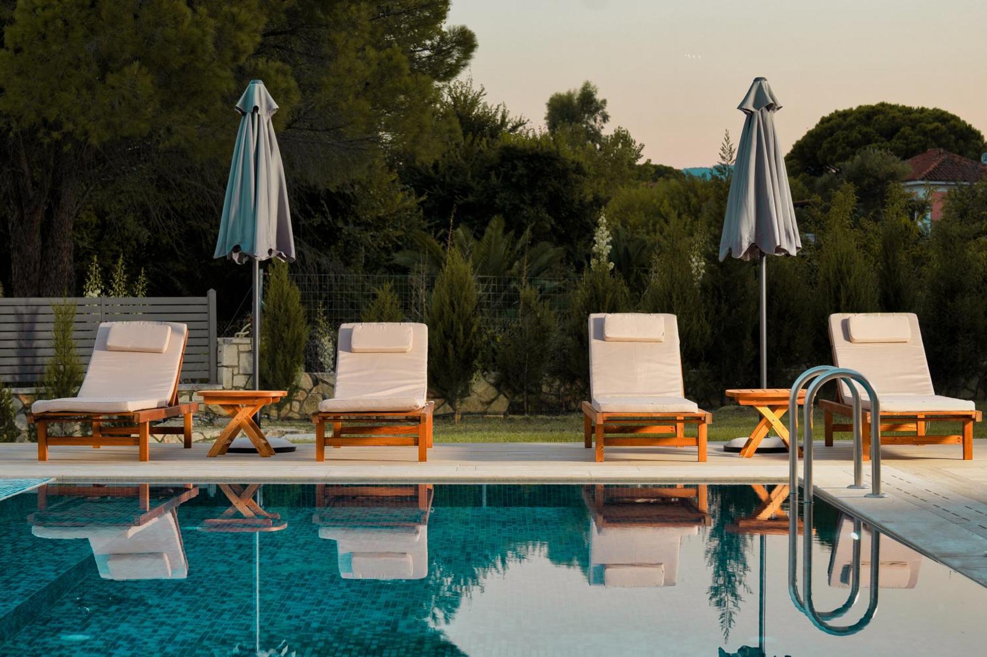 Violet Beach Front Private Villa Laganas Buitenkant foto