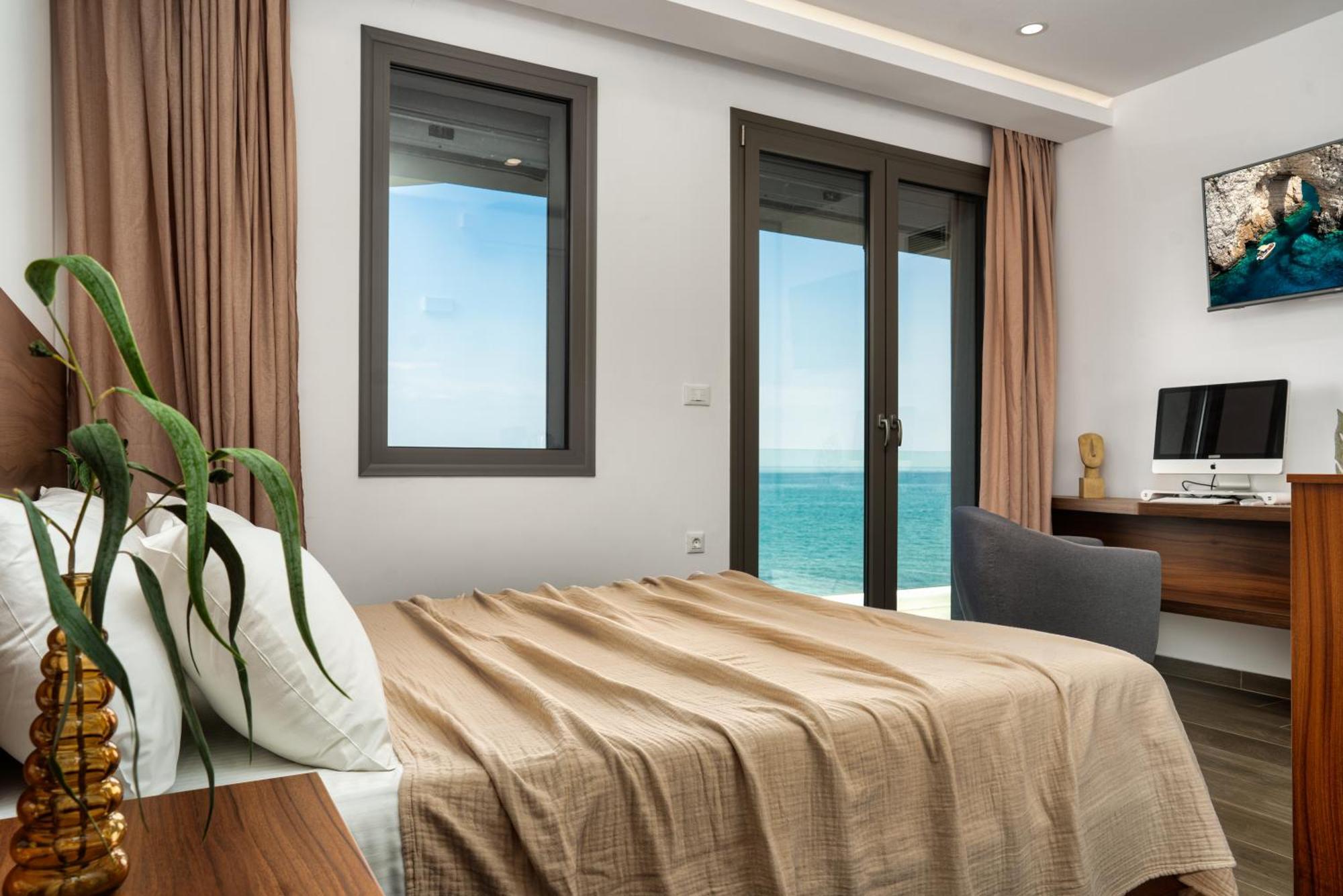 Violet Beach Front Private Villa Laganas Buitenkant foto